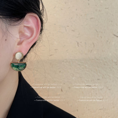 Featured Discounts: Earrings